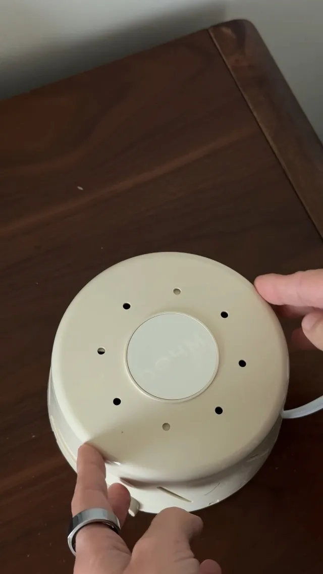 Yogasleep Dohm Classic Review: White Noise Machine image 7