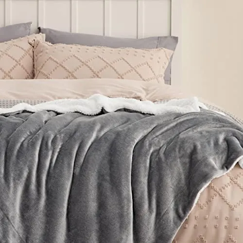 Bedsure GentleSoft Sherpa Fleece Twin Blanket Review image 6