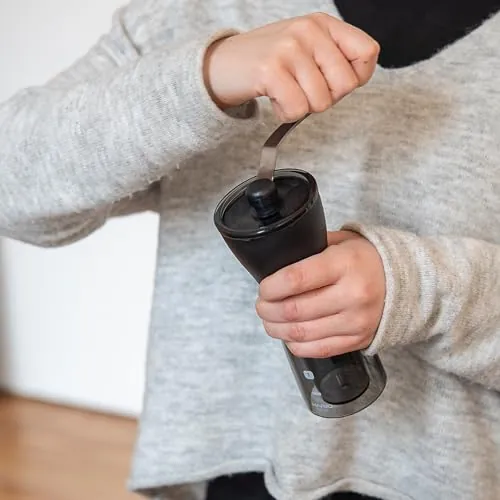 Hario Mini-Slim Plus Coffee Grinder Review image 6