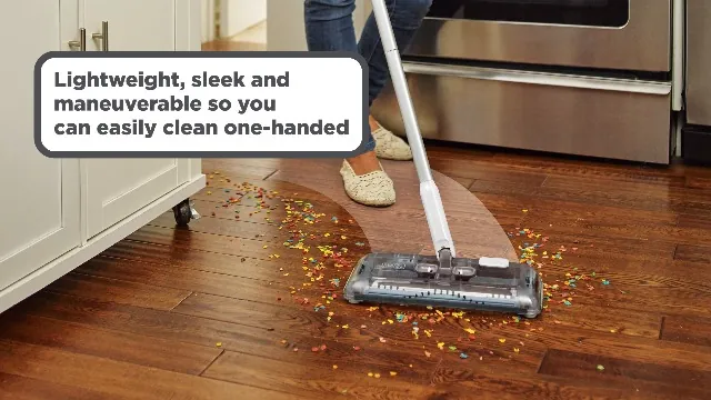BLACK+DECKER HFS115J10 Review: Cordless Floor Sweeper image 8
