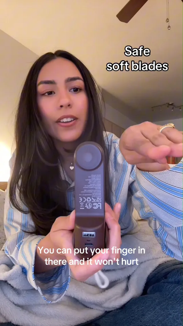 JISULIFE 3 IN 1 Handheld Mini Fan Review image 8