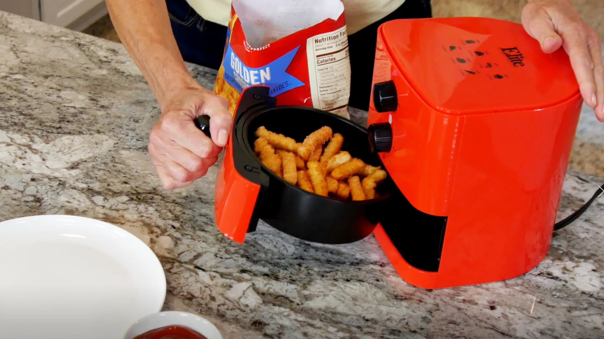 Elite Gourmet EAF-3218 Air Fryer Review image 8
