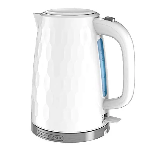 BLACK+DECKER KE1560W Electric Kettle Review image 2