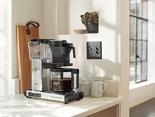 Moccamaster KBGV Select Review: Fast Drip Coffee image 3